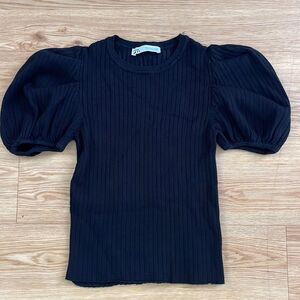 Zara Women's Puff Sleeve Ribbed Top in Black Size SMALL
